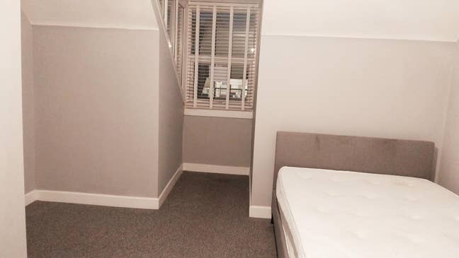 3 Large Room Available - Opp Cornorstone Church Main Photo