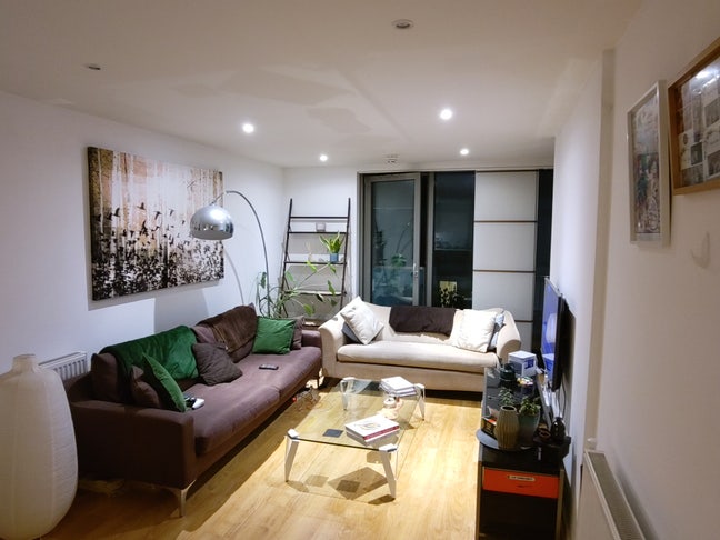 Room for rent in Tottenham Hale  Main Photo