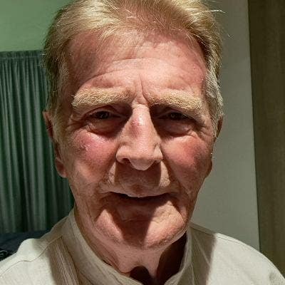 I'm a retired man keep myself in good order don't  Main Photo