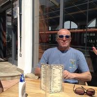 Professional Male seeks a single or double room Main Photo