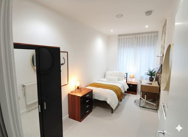 Single Room in Cyprus - Fun, Friendly Flatshare ! Main Photo