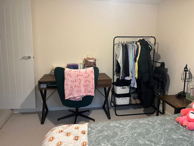 Double Room with own bathroom.  Main Photo
