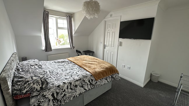 🌟Leighton Hospital🌟Spacious Double Room🌟 Main Photo