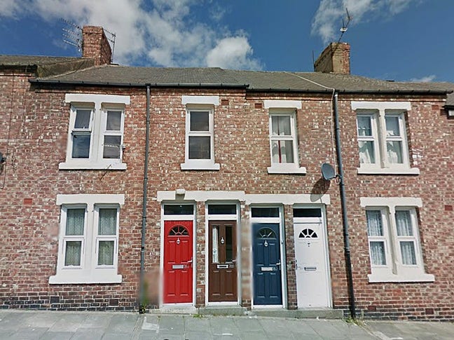 2 Bed flat @ Walker with brand new carpets £425pcm Main Photo