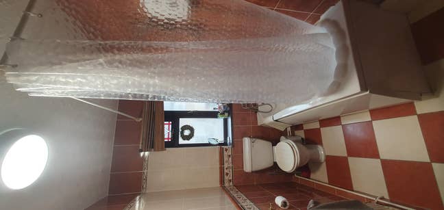 Spacious double room available Main Photo