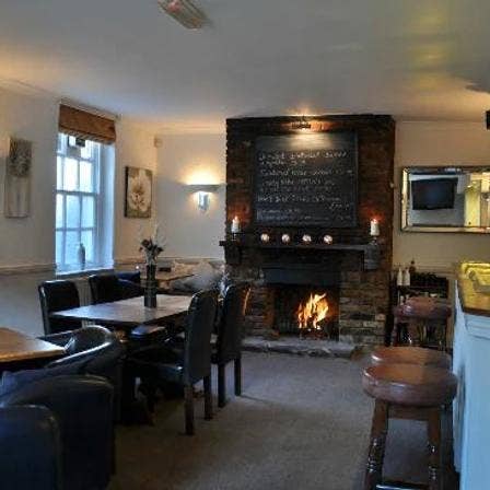 Rooms above pub, very spacies double rooms Main Photo