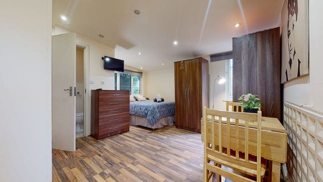 -Comfy Studio in Cricklewood - Book a Viewing Main Photo