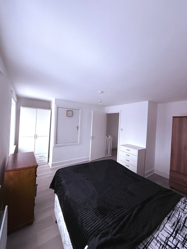 Bright Double Room, Stratford London ( Bills Incl) Main Photo