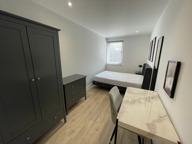 🧡⭐105 Aspect Point, City Centre En-Suite Main Photo
