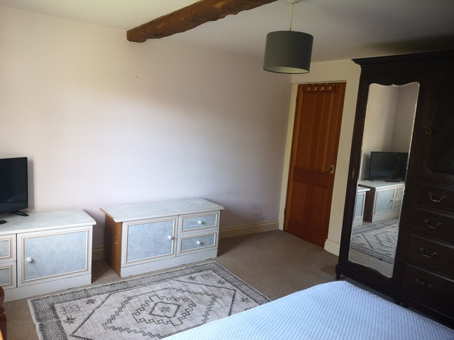 Large double room Main Photo