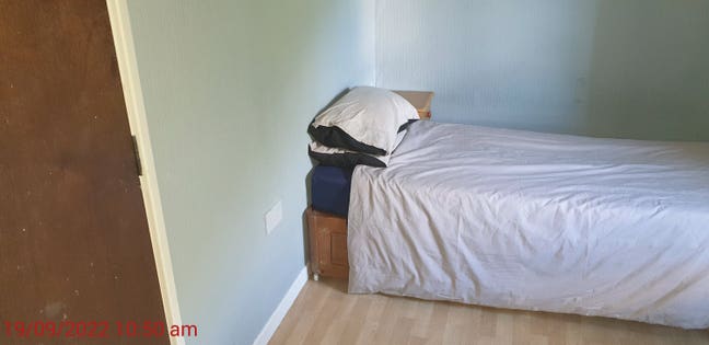 Student Single Room Nr Edinburgh University  Main Photo
