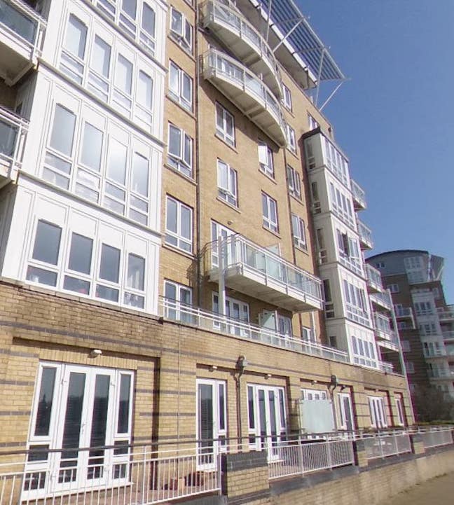 Double bedroom furnished with Private Balcony  Main Photo