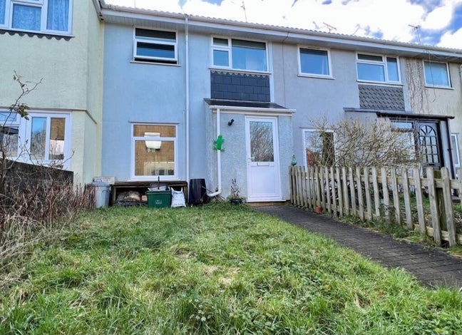 Looking for a 3rd tenant for rental in Totnes Main Photo