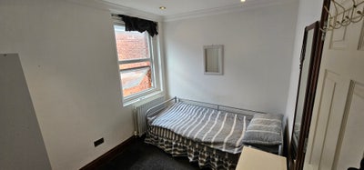  Double Room, London, All Bills Included  Main Photo