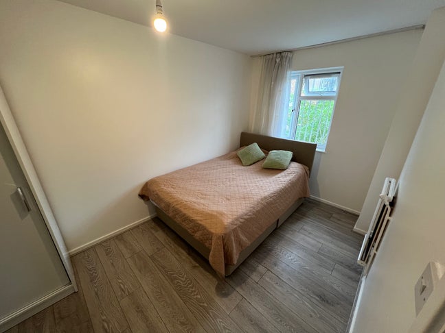 Double Room | Available Now | Wood Green Main Photo