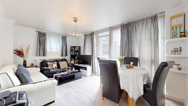 Beautifully presented 3-bedroom apartment  Main Photo