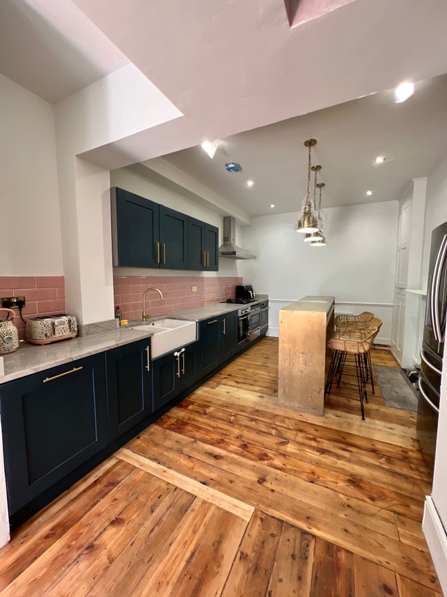 Two Double Rooms Sublets from Jan 2026, E8 Main Photo