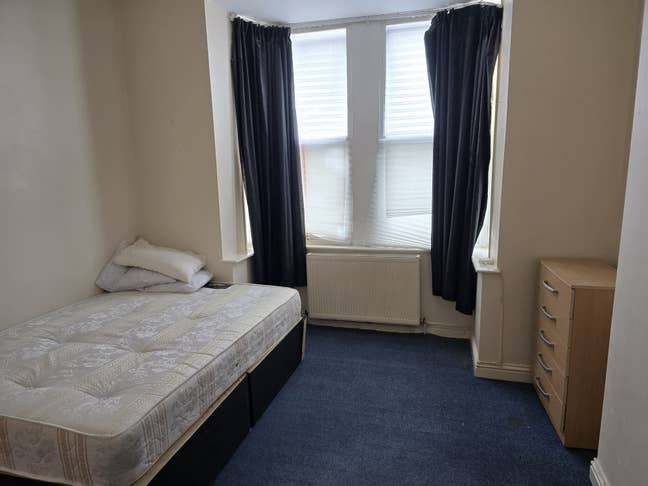 Refurbished, Clean Room Double Room Main Photo