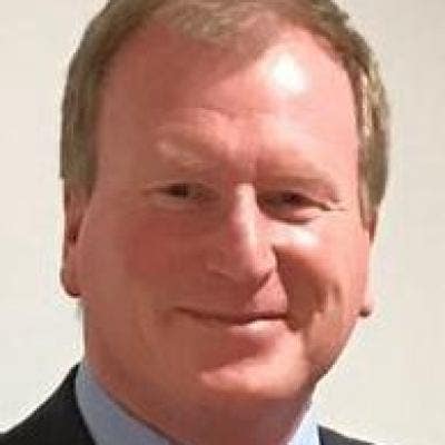 Easy going professional that travels for work... Main Photo