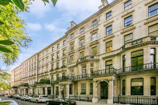 2 Bed Flat — Flexible Short/Long Term Main Photo