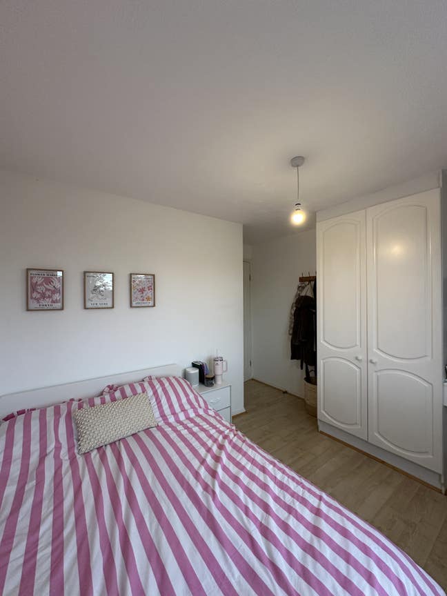Bright Double Room  Main Photo