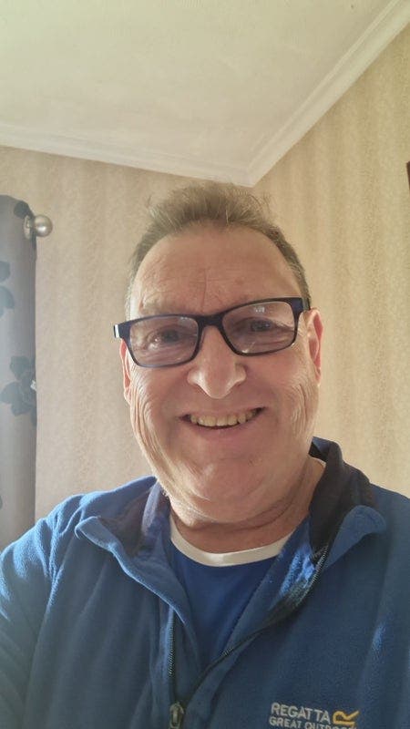I am a professional male aged 62. I am lookin... Main Photo