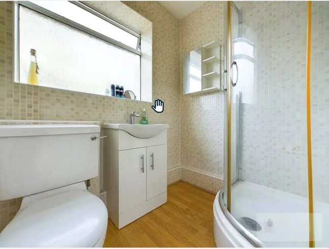 Double room with own garden access Main Photo