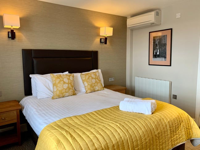 Superb Town Centre Hotel Main Photo