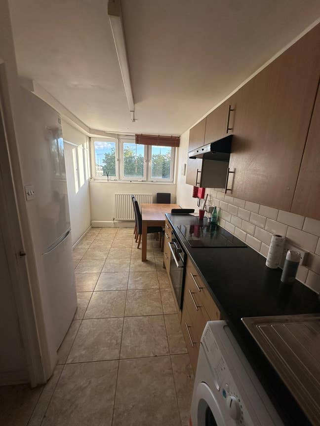 Room in CENTRAL London, Victoria, in 3 bed Main Photo