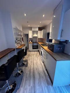 4 Bedroom Shared Supported Accommodation  Main Photo