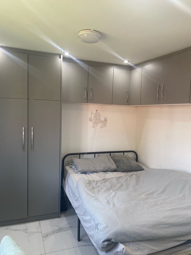 Studio flat  Main Photo