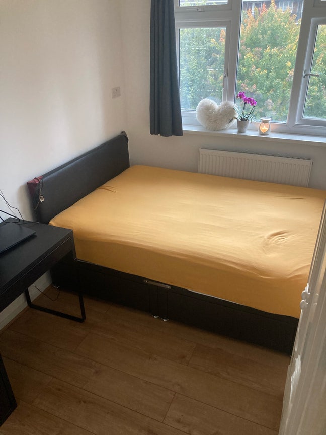 Cosy room close to Bermondsey station Main Photo