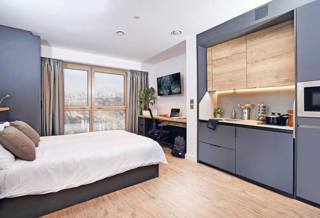 Modern Student Studio in Lewisham Exchange Main Photo