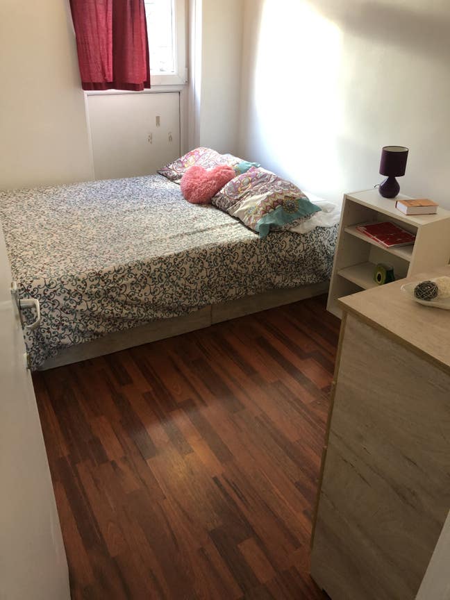 Double Room 9 Mins from Whitechapel Station Main Photo