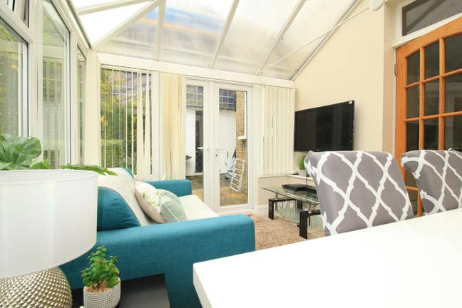 SE12-Double in Incredible Home-Reposit Available💥 Main Photo