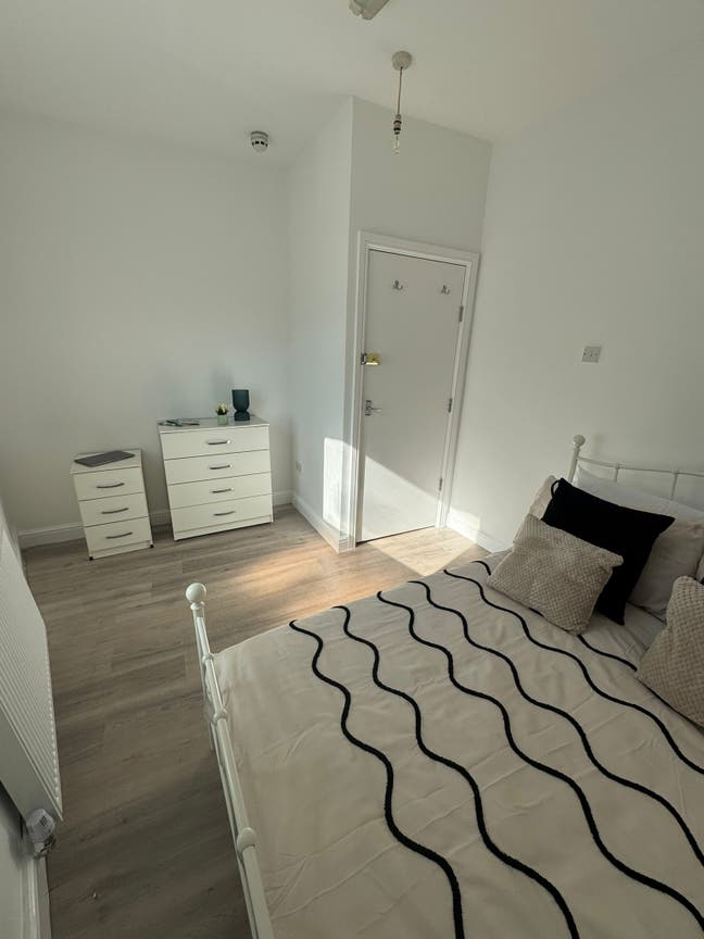 Last One NG4📍 All Bills inc 🏡 £0 Deposit 🔥 Main Photo