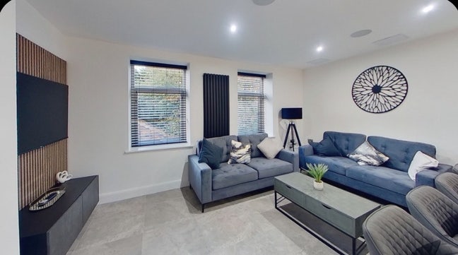 Large En-suite Room - All Bills Included Main Photo