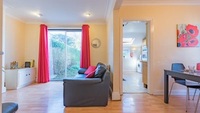 Huge double bedroom  Main Photo