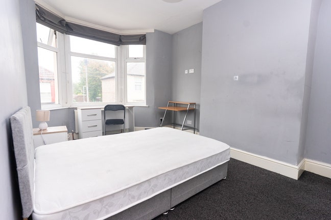 1 room left in 4 bed house by Newsham Park!  Main Photo