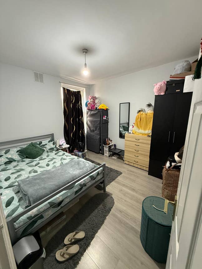 Lovely Room - E12 - Veg Only inc Bills (11 Nov) Main Photo