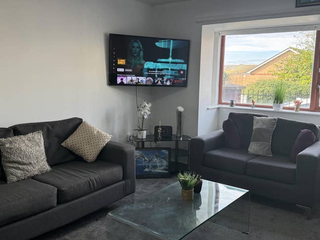 Spacious Luxury Homes Main Photo