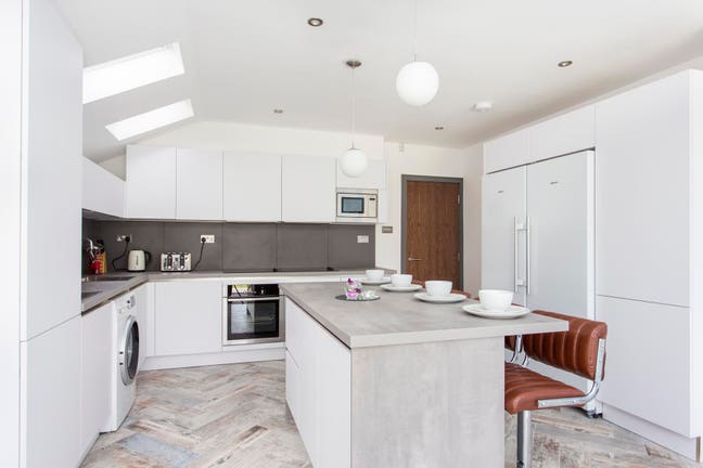 🌸 Ensuite Room - Close to Hebburn Metro Main Photo