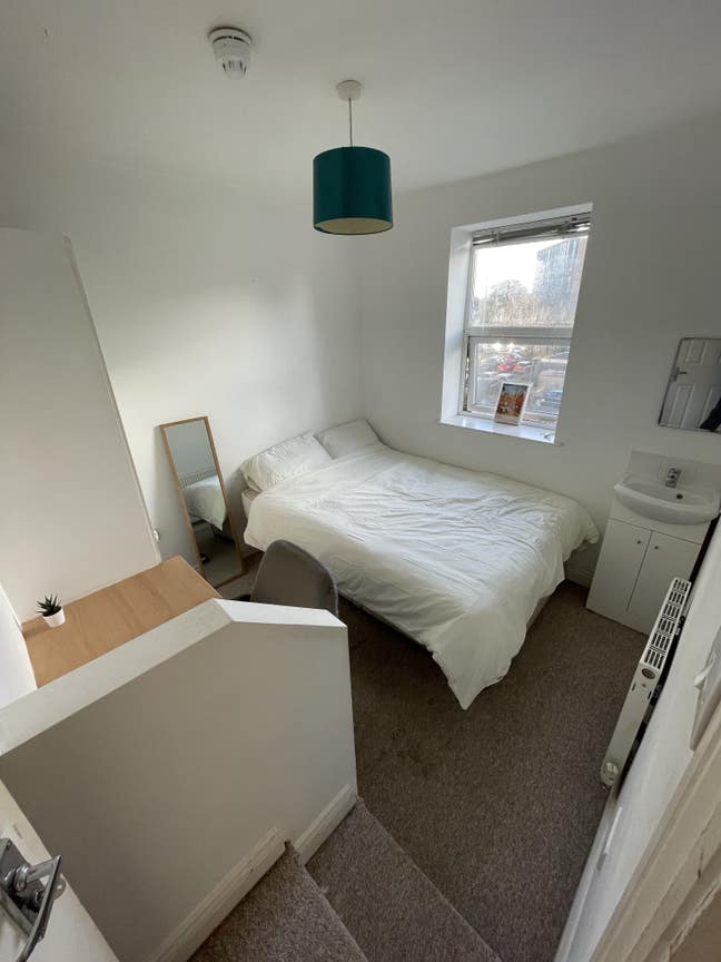Cosy Double Rooms Available in Bournemouth Centre Main Photo