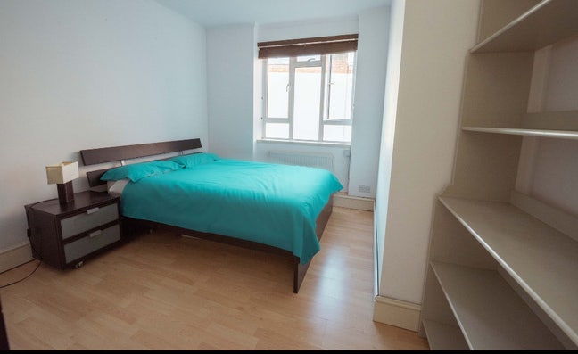 Lovely Double Room In St John’s Wood Main Photo