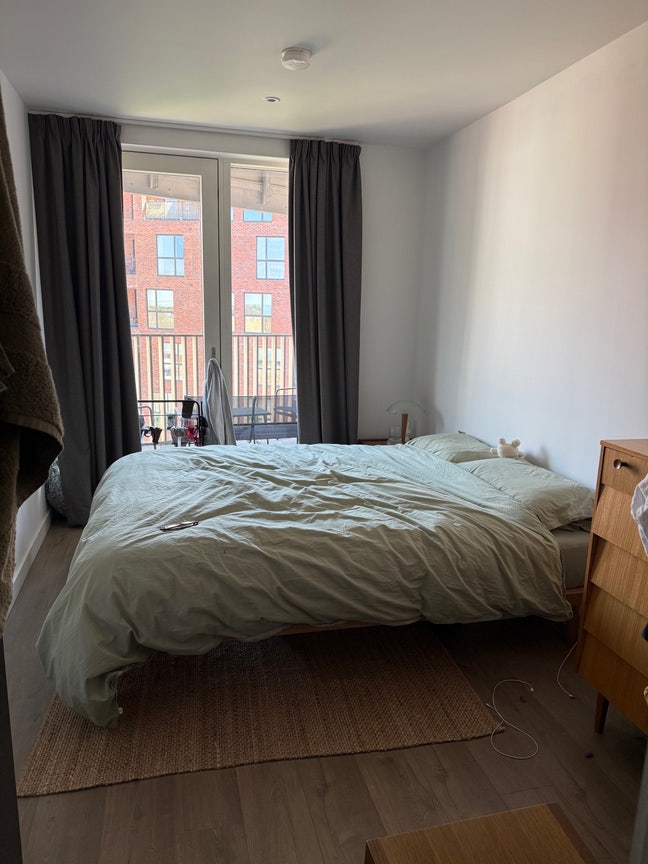 Unfurnished room in hackney wick Main Photo