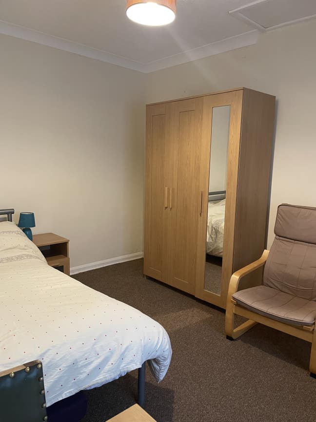 Ground floor annexe with en-suite & kitchenette  Main Photo
