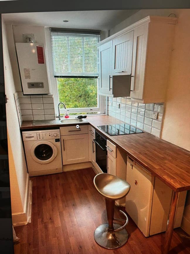 1 Bedroom Flat, Chiswick Park station, W4 Main Photo