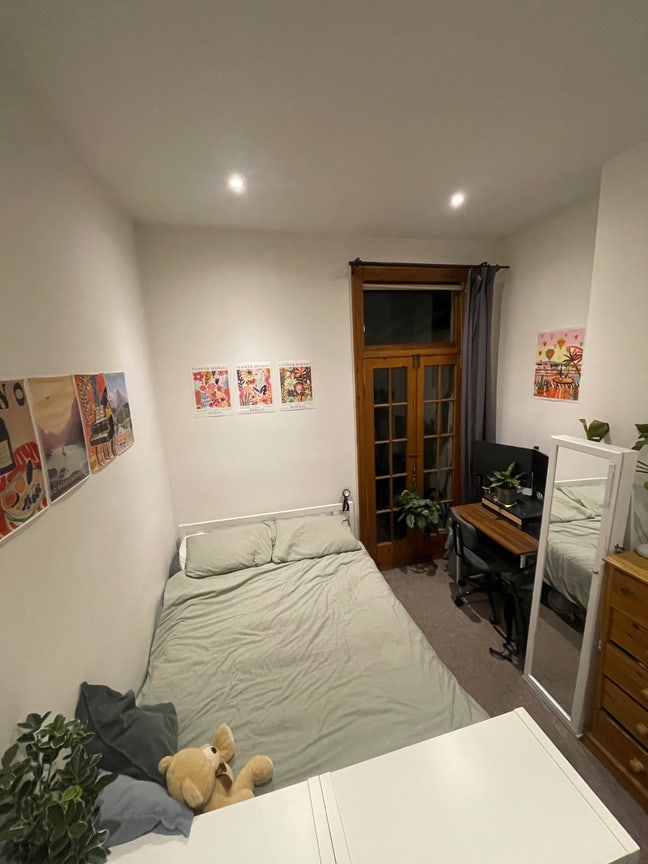 Room in Clapham North Main Photo
