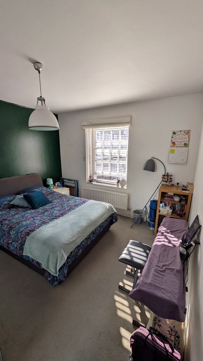 Spacious Double Room– Clapham / Battersea area SW8 Main Photo