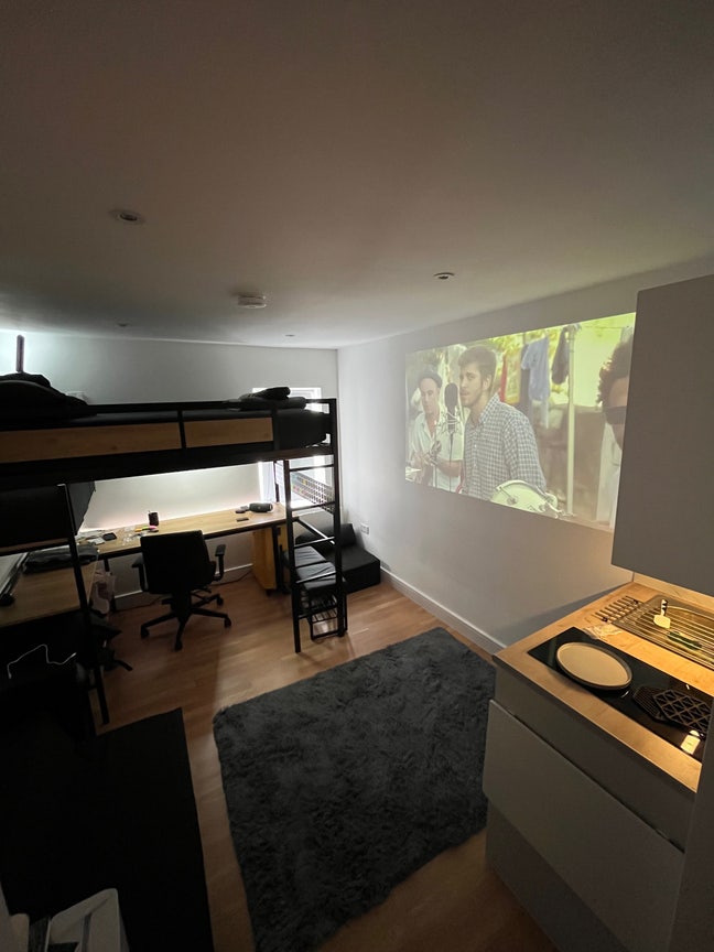 Mini Studio  Main Photo